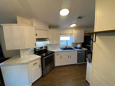 6555 Old Lake Wilson Rd unit 94, Davenport, FL 33896 - photo 5