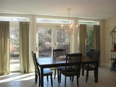 335 Sycamore Dr, Holden, MA 01520 - photo 5