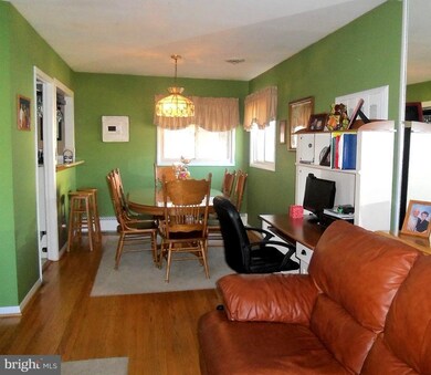 5730 Oakland Rd, Halethorpe, MD 21227 - photo 5
