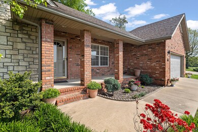 883 W Heather Glen, Nixa MO