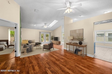 VS- Living Room.jpg-SMALL