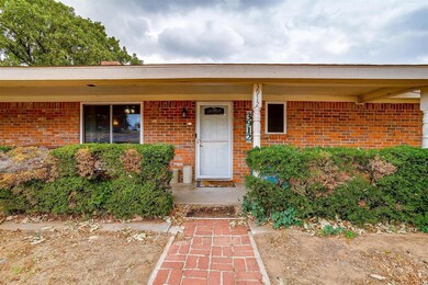 3912 Redbird Ln, Joshua, TX 76058 - photo 6