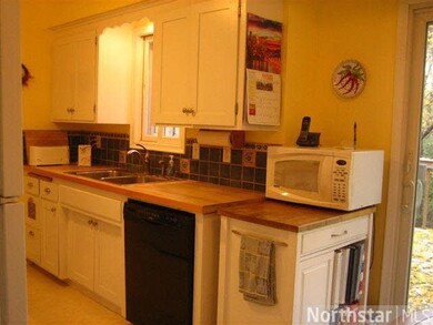 16211 Tonka Ln, Minnetonka, MN 55345 - photo 6