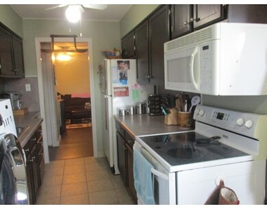 1055 James St unit 1055, Chicopee, MA 01022 - photo 5