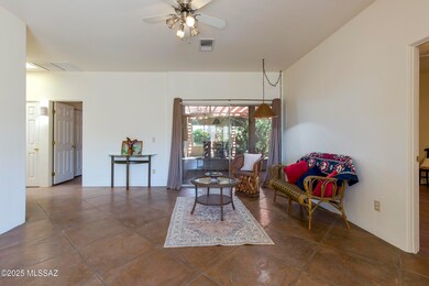1538 E Painted Colt Loop, Tucson, AZ 85719 - photo 6