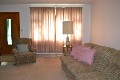 486 S Waverly St, Columbus, OH 43213 - photo 4