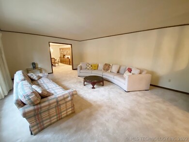 407 Hickory Dr, Tahlequah, OK 74464 - photo 7