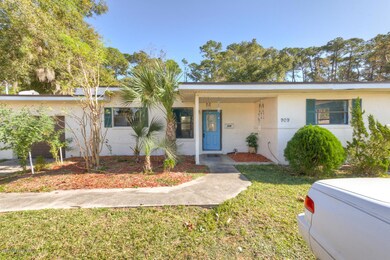 909 Nightingale Rd, Jacksonville, FL 32216 - photo 3