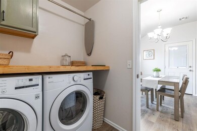 2512 Canyon Creek Dr, Yukon, OK 73099 - photo 7