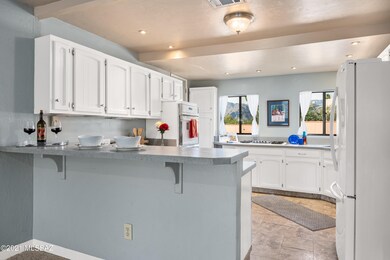 Bright Kitchen