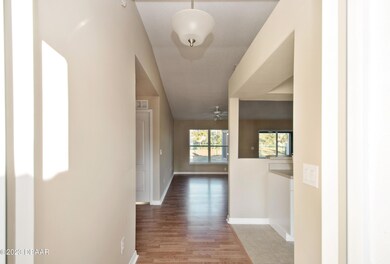 04_6026sprucepointcir_2004_hires