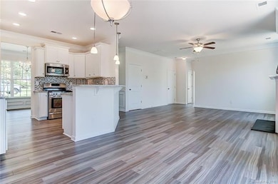 300 Hydrangea Dr unit LOT 383, Clover, SC 29710 - photo 7