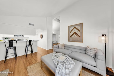 23-web-or-mls-C07I7433