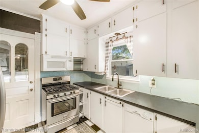 122Chestnut_Kitchen