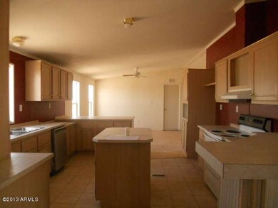 023-239247 - Kitchen 2