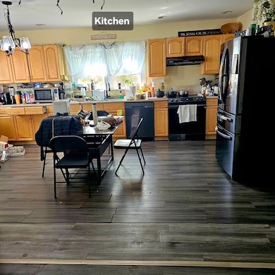 26 Evergreen St, Chelmsford, MA 01824 - photo 3