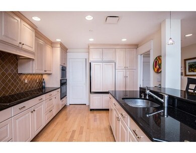 225 Humphrey St unit 5, Swampscott, MA 01907 - photo 6