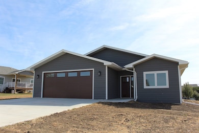 304 Maxine St, Arcadia, IA 51430 - photo 2