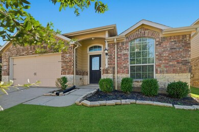 1715 Round Oak Ln, Conroe, TX 77304 - photo 3