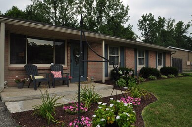 7712 Rochelle Rd, Louisville, KY 40228 - photo 2