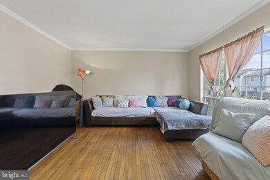 430 Shannon Ct, Frederick, MD 21701 - photo 3