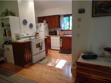 7A Mill Run unit A, Hartford, VT 05059 - photo 4