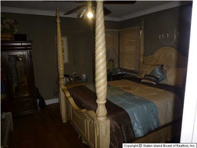 115 Cheshire Place, Staten Island, NY 10301 - photo 5