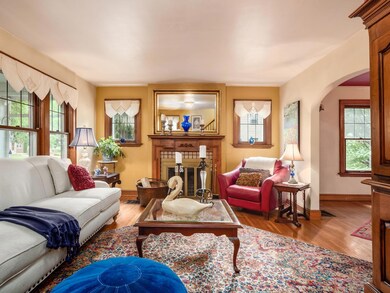 843 Vernon Rd, Columbus, OH 43209 - photo 3