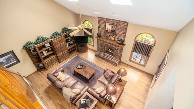 2212 Caledonia Ct, Naperville, IL 60564 - photo 5