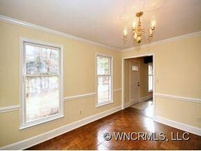 Light-filled Dining Room