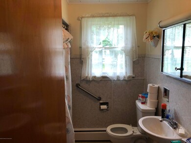 13 Spring Ln, Spring Brook Township, PA 18444 - photo 7