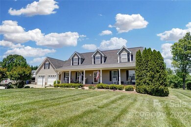 122 Four Winds Dr, Statesville, NC 28625 - photo 3