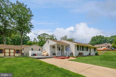 11 Spruce Ln, Clementon, NJ 08021 - photo 2