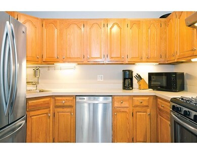 124 Winthrop Rd unit 5, Brookline, MA 02445 - photo 5