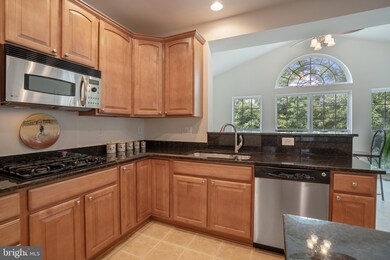 13902 Glenlivet Grove, Laurel, MD 20707 - photo 7