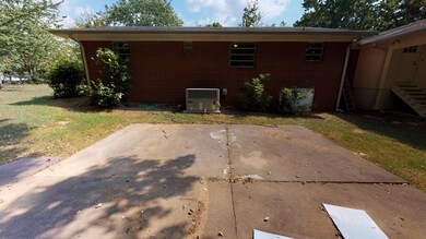 2605 Henderson Ave NW, Cleveland, TN 37312 - photo 5