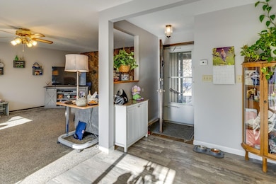 3-web-or-mls-2010 SW Reindeer Ave-3
