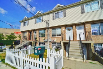 9 Mersereau Ave, Staten Island, NY 10303 - photo 2