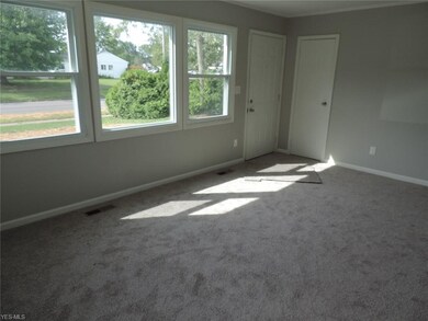 2609 Goble Dr, Lorain, OH 44055 - photo 5