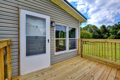 371 Buncombe Rd, Enoree, SC 29335 - photo 4