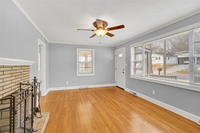 204 E Turner St, Statesville, NC 28677 - photo 6