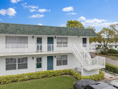 2800 Indian River Blvd unit M7, Vero Beach, FL 32960 - photo 3