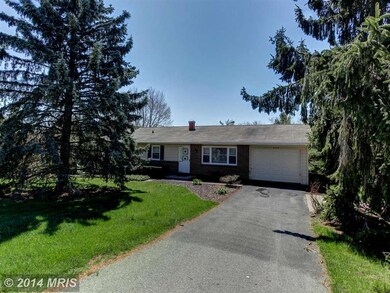 4366 Bartholow Rd, Sykesville, MD 21784 - photo 3