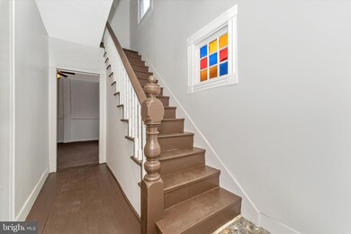 924 E C St, Brunswick, MD 21716 - photo 3