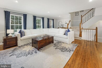 6833 Mclean Province Cir, Falls Church, VA 22043 - photo 6