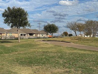 2001 Eagle View Dr, Navasota, TX 77868 - photo 6