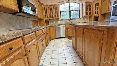 1210 Hawk Trail, Copperas Cove, TX 76522 - photo 3