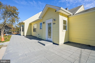 3201 Nottage Ln, Falls Church, VA 22042 - photo 5