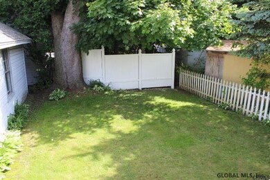 49 Meadowlawn Ave, Troy, NY 12180 - photo 2