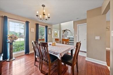 04-Dining Room